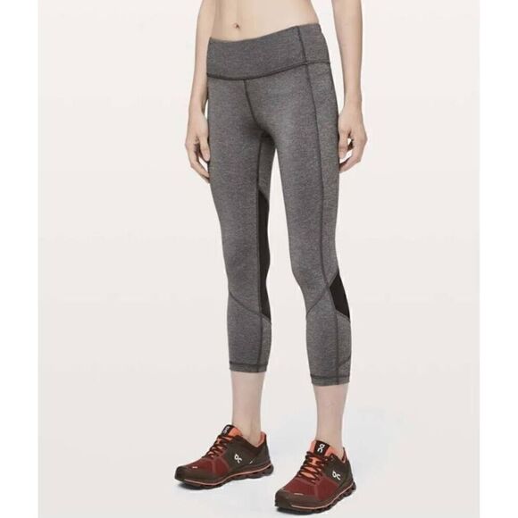 LULULEMON Pace Rival Crop 22” Heathered Black/Black Size 4 D12 - Picture 2 of 13